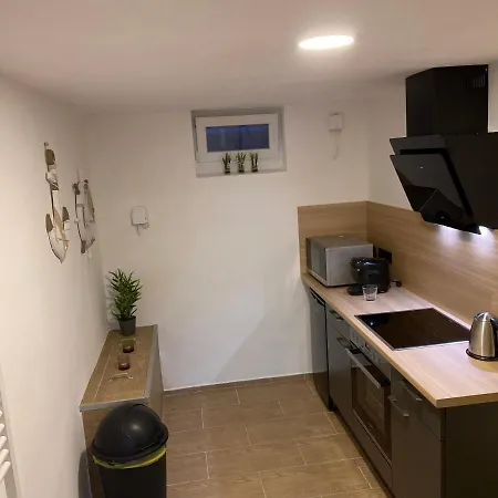 Schoene Wohnung Mit Garten Beim Outletcenter 5 Km Boostedt Exterior photo