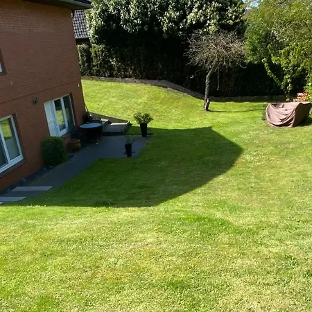 Schoene Wohnung Mit Garten Beim Outletcenter 5 Km Boostedt Exterior photo