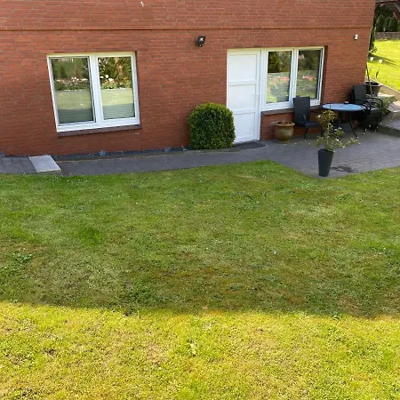Schoene Wohnung Mit Garten Beim Outletcenter 5 Km Boostedt Exterior photo