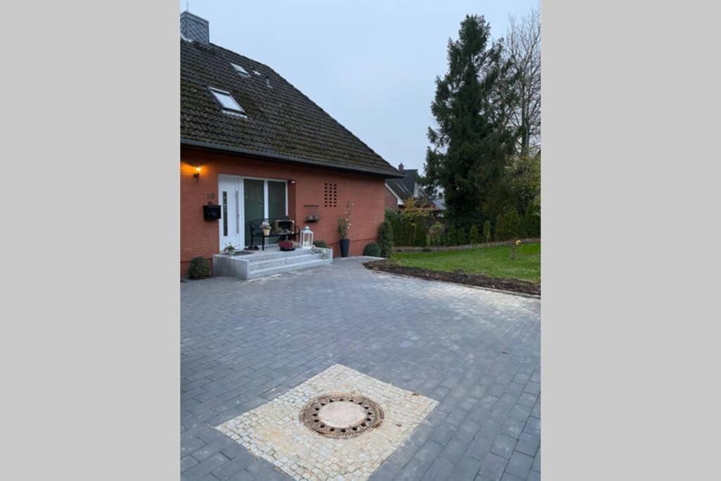 Schoene Mit Garten Beim Outletcenter 5 Km Boostedt