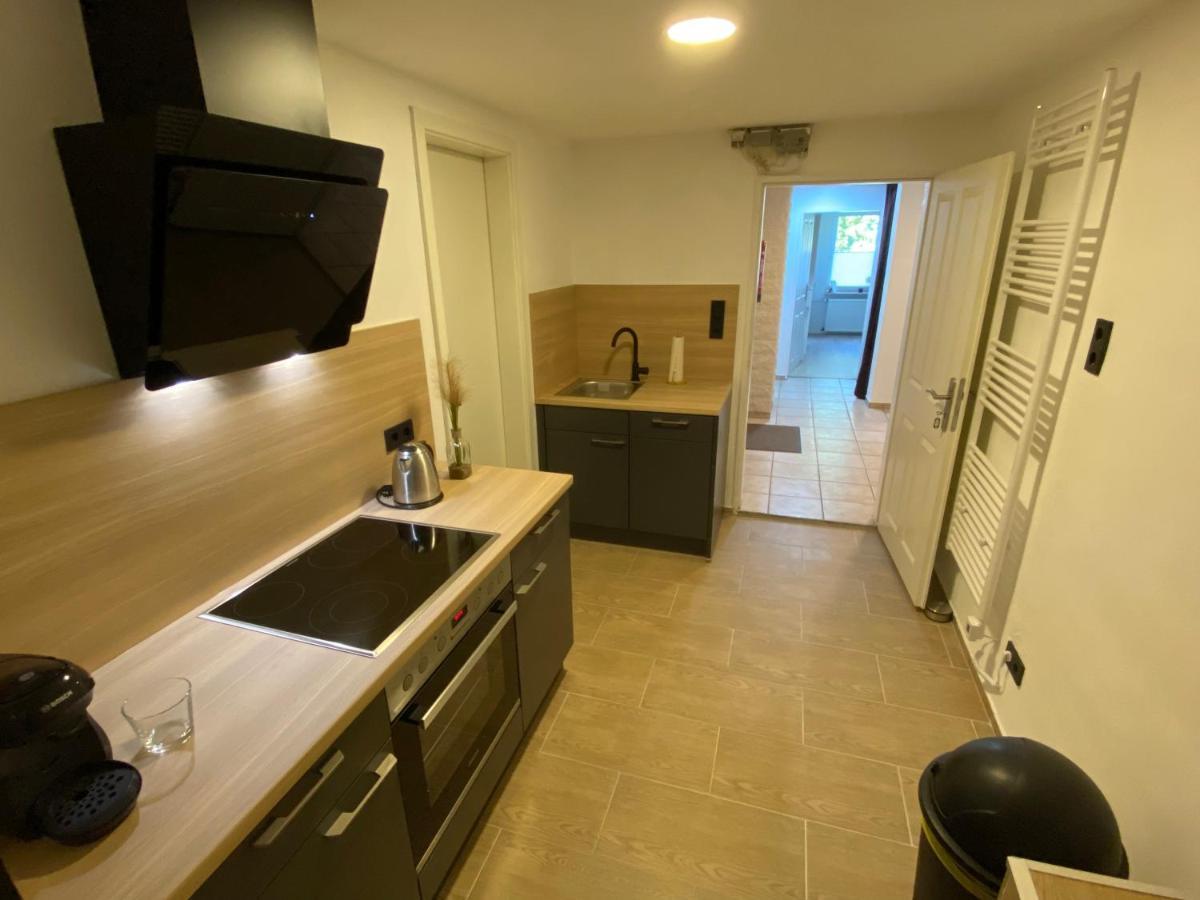 Schoene Mit Garten Beim Outletcenter 5 Km Apartment Boostedt