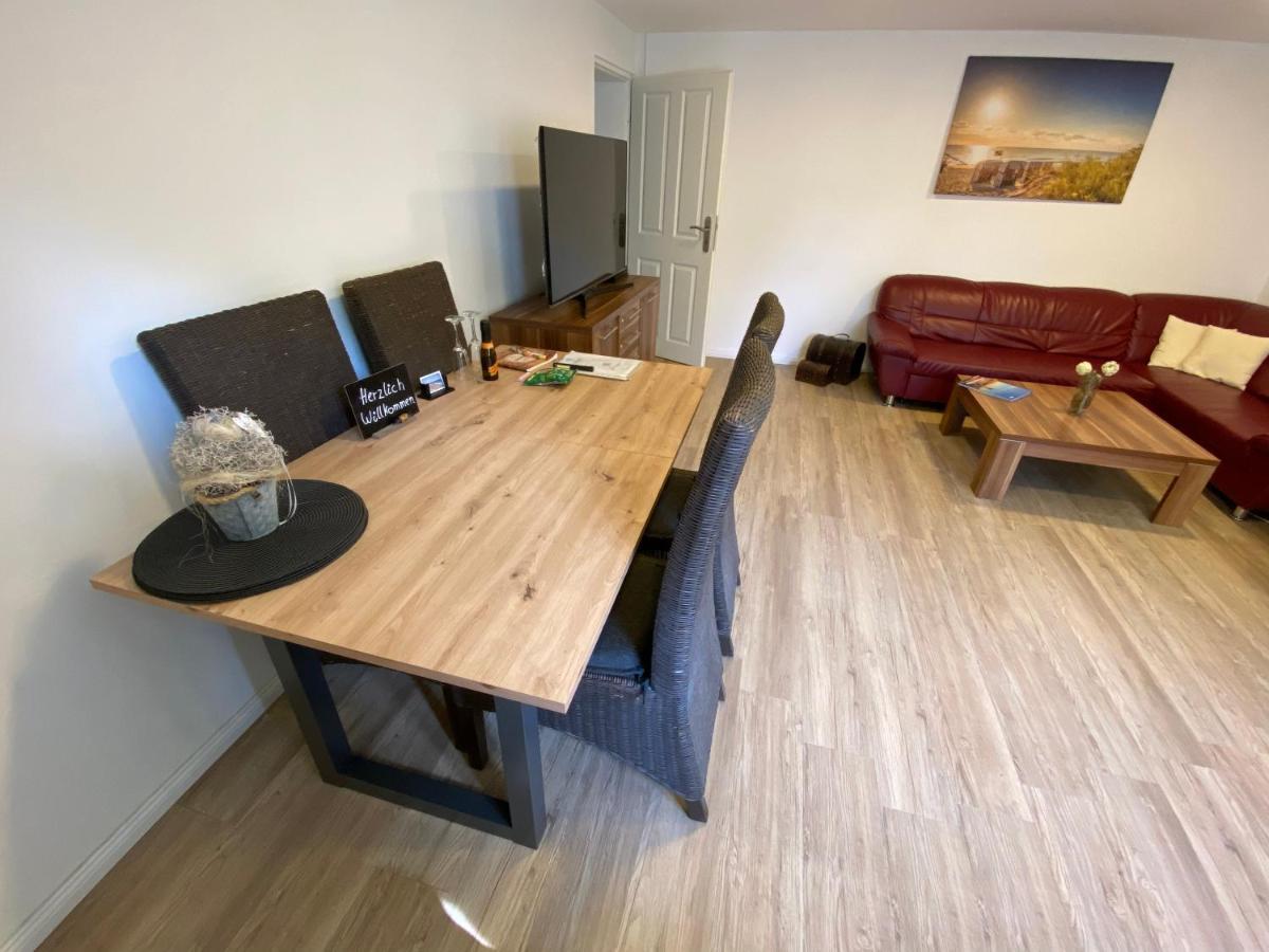 Schoene Mit Garten Beim Outletcenter 5 Km Apartment